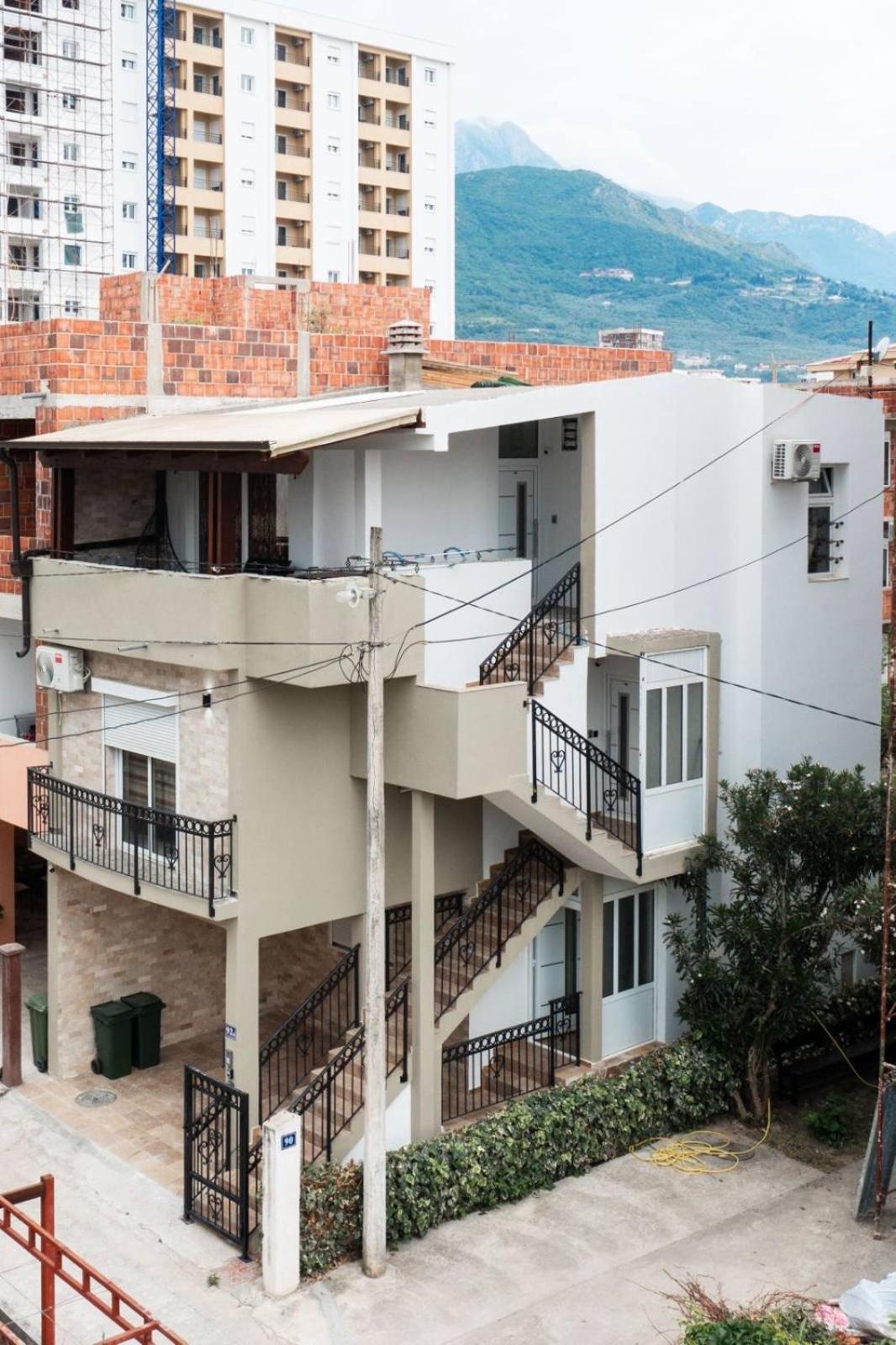 Apartmani Vukcevic バール エクステリア 写真